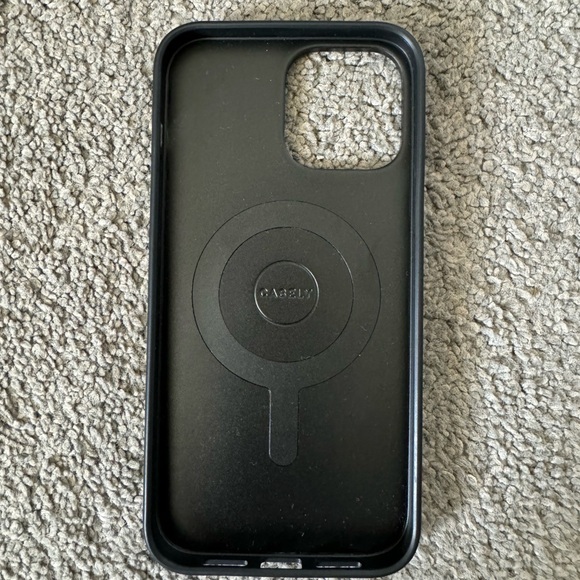 CASELY iphone case - Picture 2 of 2